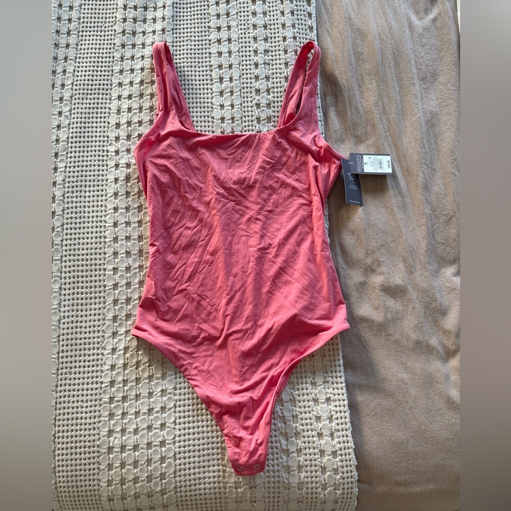 NEW Auden Pink Sleeveless Bodysuit Size‎ M